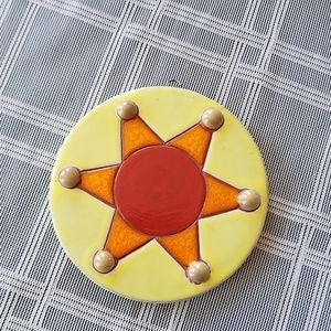 Department 56 Pottery Enamel Wall Art/Ornament